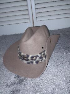 JUNGLE CRUISE DISNEYLAND VINTAGE CAST MEMBER HAT UNIFORM SKIPPER DISNEY