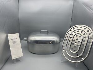 Vintage MAGNALITE 4267 Covered Oval Roaster w/Meat Rack 13 qt 20” w/Brochure