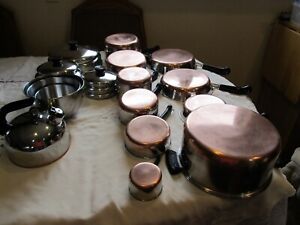 Vtg. 23 Piece Revere Ware Copper Bottom Cookware Set