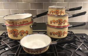 Vintage Marubishi Mushroom Enamelware Cookware Set 10 Pc Pots Pans Orange Lids