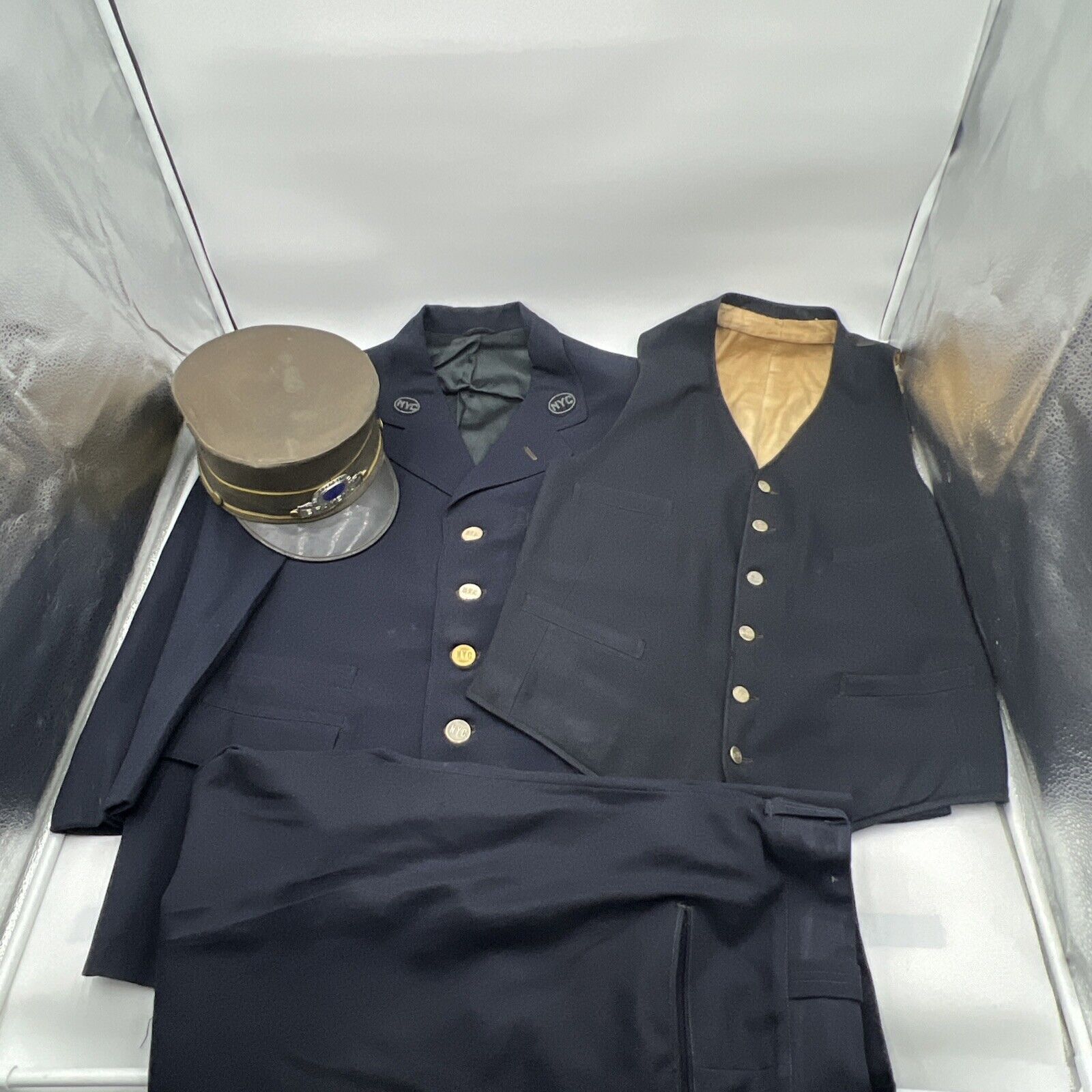 VTG 1950's NEW YORK CENTRAL RAILROAD BRAKEMAN UNIFORM - JACKET VEST PANTS & HAT