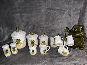NEIL THE FROG Vintage 1977 20 Pieces Sears Roebuck made in Japan Canister Lot