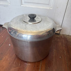 New ListingVintage Magnalite GHC 12 Quart Round Dutch Oven Stock Pot + Lid Made in USA RARE