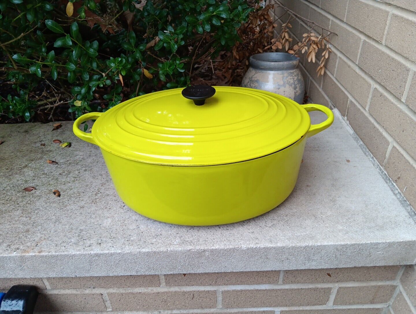 Vintage Le Creuset 9.5 Qt Lime Green Oval Enameled Cast Iron Dutch Oven (5)
