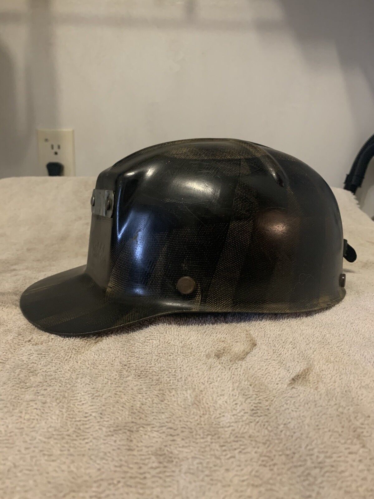 VINTAGE MSA COMFO CAP MINERS HAT HELMET TIGER STRIPE LOW VEIN