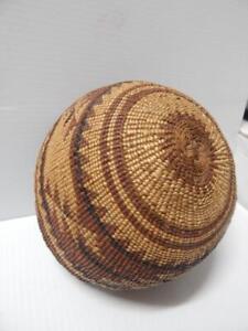 XTRA FINE ANTIQUE / VINTAGE YUROK ( HUPA) CALIFORNIA BASKET HAT - NEGATIVE DSGN