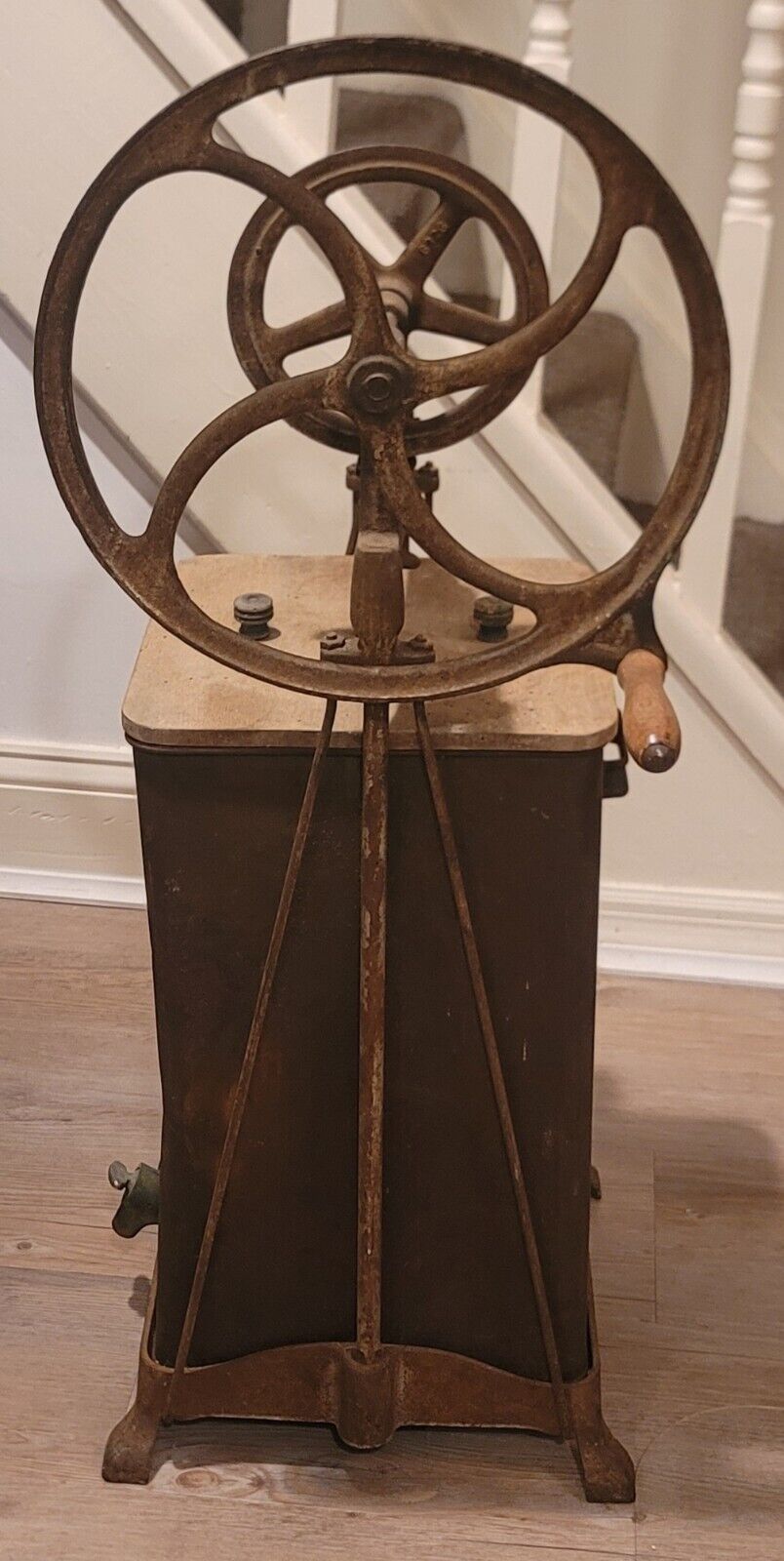 Vintage 1917 Antique Dazey Butter Churn 630B Collectible Farmhouse 31.5'' Tall