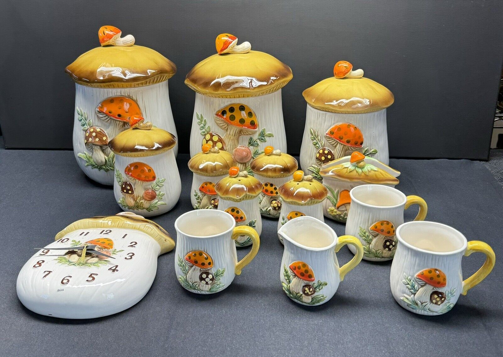 Vintage 1978 Sears Merry Mushroom 14 Piece Lot Canister Clock And More
