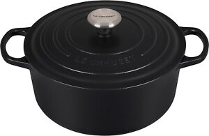 Le Creuset Signature Cast Iron 5.5 Quart Round Dutch Oven, Licorice NEW