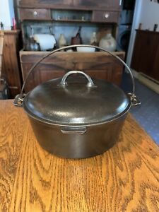 Clean VIntage Favorite Smiley Face Piqua Ware Cast Iron #8 Dutch Oven + Lid