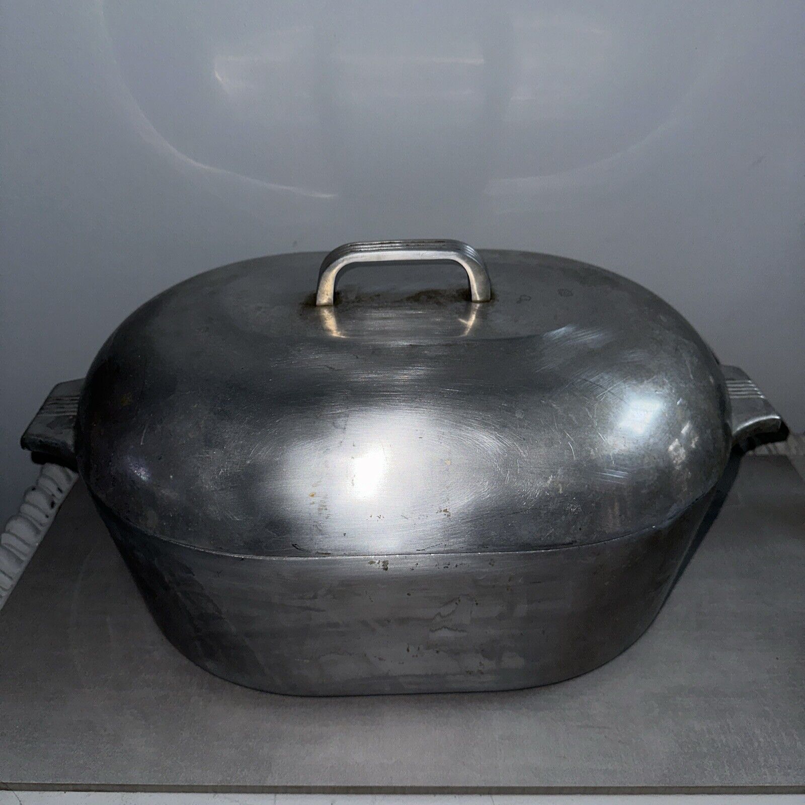 Vintage Magnalite 4267-P 13 Quart Roaster Dutch Oven By Wagner Ware Sydney O USA