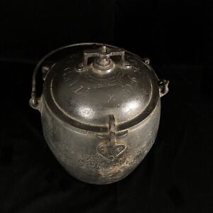 Rare 1880’s CLARK & CO. “Best Quality” 2.5 Gallon Cast Iron Pressure Cooker Pot
