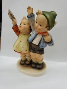 Antique RARE Hummel Figure Figurine Auf Wiedersehen RARE BOY WITH GREEN HAT #153