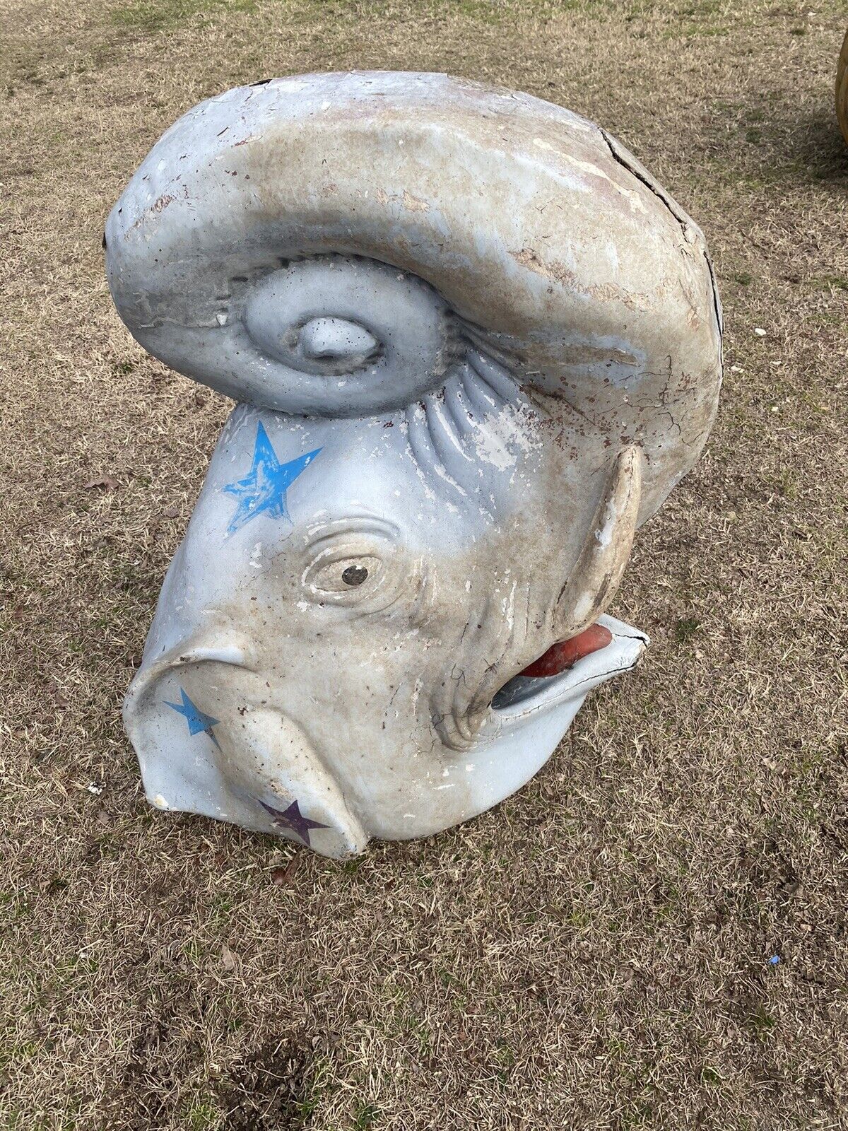 VINTAGE CARNIVAL ELEPHANT HEAD TRASH CAN LID CIRCUS ZOO COVER AMUSEMENT PARK
