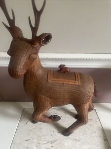 Vtg Shanghai Woven Rattan Wicker And Reed Deer Box MCM READ AS IS