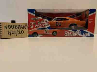 Dukes of Hazzard General Lee 1969 Charger American Muscle Car 1:18 DieCast Ertl