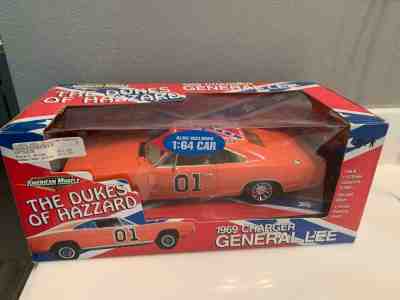 AMERICAN MUSCLE DUKES OF HAZZARD GENERAL LEE DIECAST 1:18