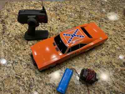 1/10 General Lee Dukes Of Hazzard Remote Control Car Malibu International WORKS!