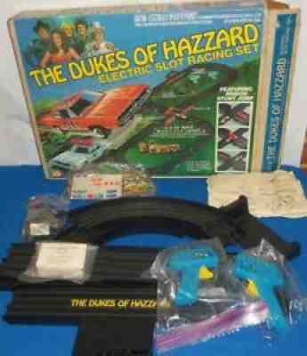 1981 Ideal The Dukes of Hazzard Electric Slot Racing Set Working W/Original Box