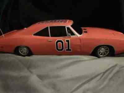 Authentic Collective 1x1 Dukes Of Hazzard General Lee Dodge Charger R/C/Car...