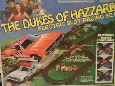 The Dukes Of Hazzard Electronic Slot Racing Set by Ideal 1981 - Tested