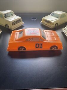 1982 Dukes Of Hazzard McDonald’s Happy Meal Complete 5 Car Lot