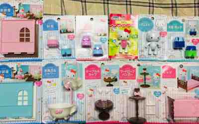 Hello Kitty & Dear Daniel Doll House Set Clothes Furniture Sanrio New Japanese