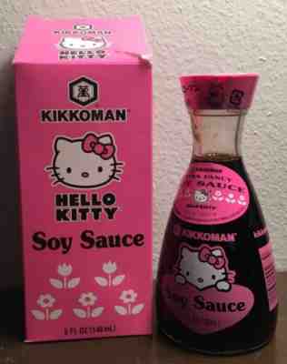 Kikkoman Hello Kitty Refillable Soy Sauce Limited Edition 5 Oz NEW Glass Bottle