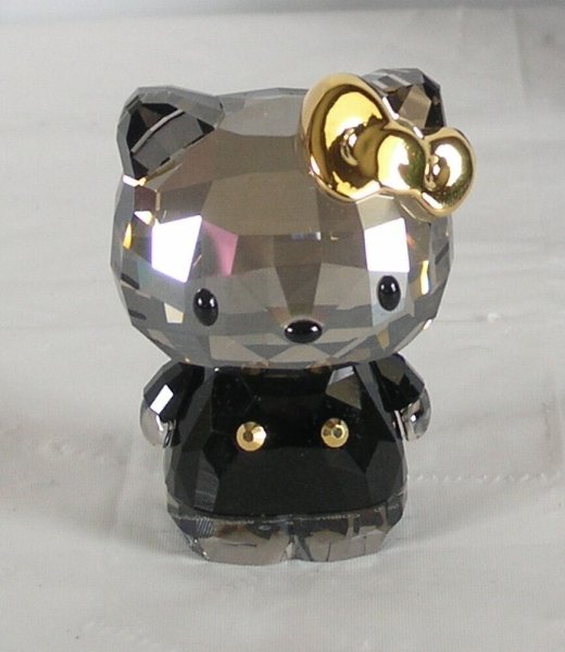 Swarovski Hello Kitty Crystal Figurine Gold Bow Sanrio 2012 1142931