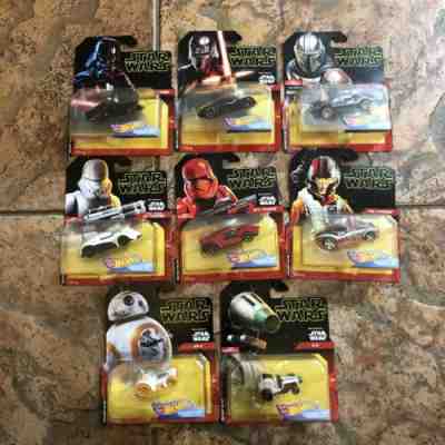 8 Hot Wheels - Star Wars Charector Cars- Mandalorian NEW 