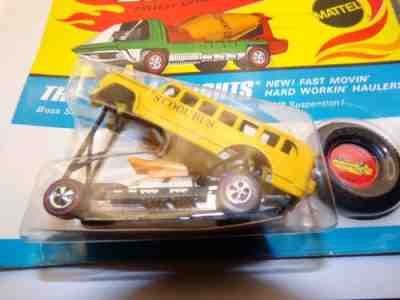 Hot Wheels - 1971 Redline - Heavyweights - S'Cool Bus - Yellow - Mint in BP.