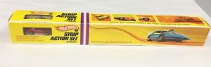 HOT WHEELS RED LINE STRIP ACTION SET w ALL RED T BIRD SUPER RARE MINT IN BOX