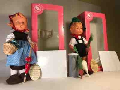 2 Dolls MJ Hummel Goebel 12