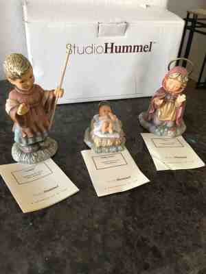  3 Pc Studio Hummel Christmas Nativity #33501 Mary Joseph & Baby Jesus by Goebel