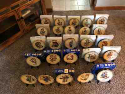 Hummel Annual Collector Plates 1971-1995 (25 total) Complete Set