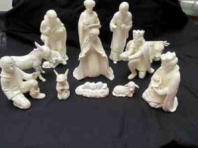 Berta Hummel Goebel 214 NATIVITY SET 12 Pieces Porcelain Figurines WHITE 1951