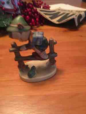  Boy on Fence with Frog Goebel Hummel 1948 Figurine Retreat to Safety 201 2/0  