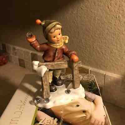 Hummel figurine Wintertime Duet, original MI Hummel Collection, gift-boxed