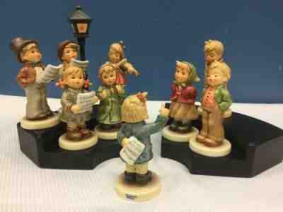 Goebel Hummel Club 9 Piece Kinder Choir With Stage & Lamp Post Figurines