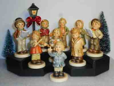 Hummel Lot Of 9 KINDER CHOIR COLLECTION w/2 Pce Stage & Lamppost Tmk 8 MIB