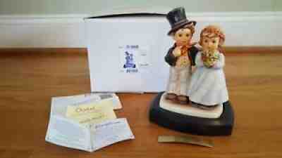 NIB Hummel Dearly Beloved #2003 Wedding First Edition with Certificate, 6 5/8â?Â 