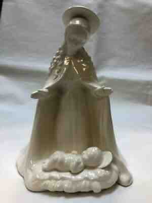 Hummel Nativity Mary 214 A One Piece Madonna and Child White glaze Full Bee TMK2