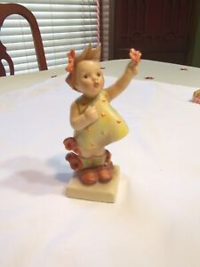 RARE Hummel figurine Hum 72 