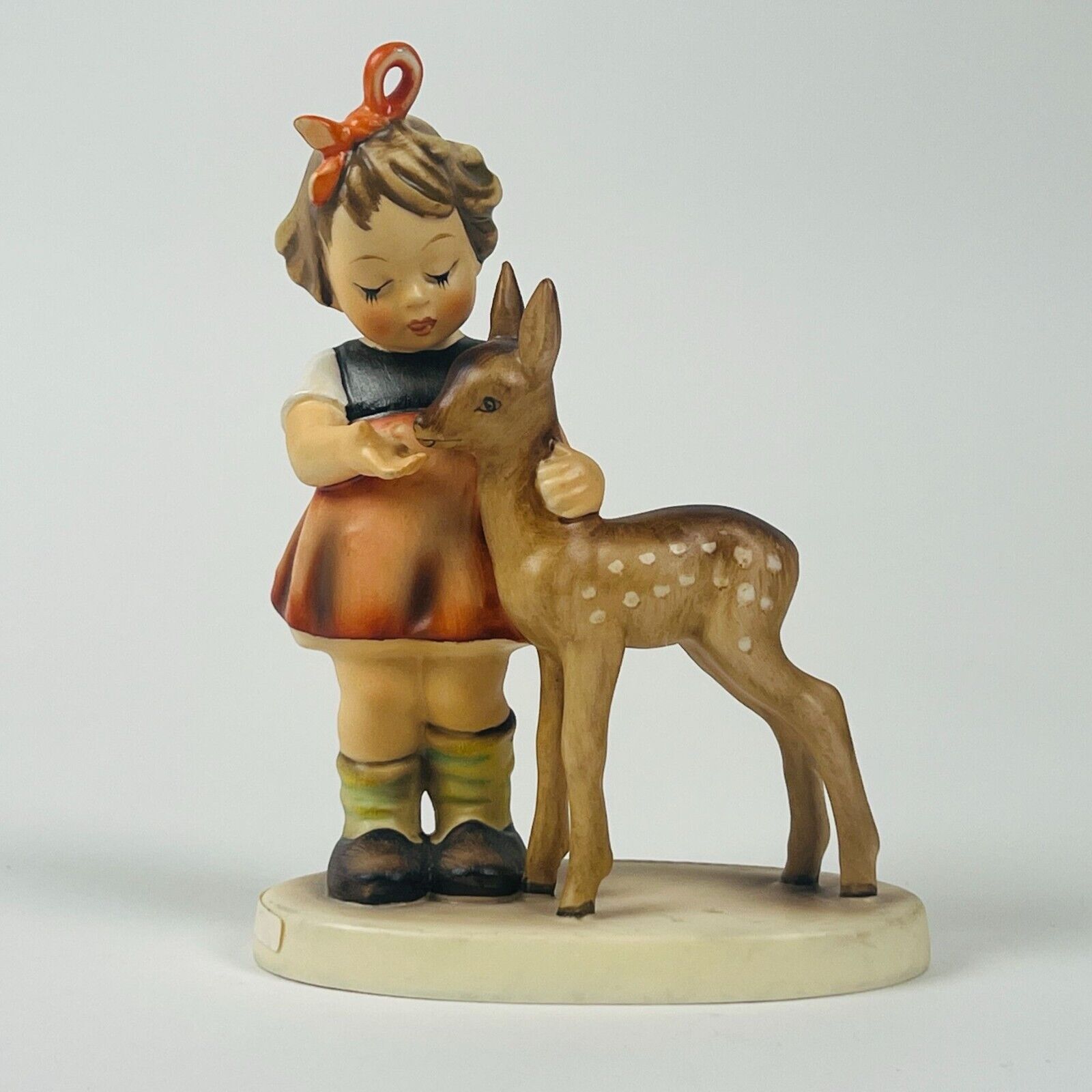 Vintage Hummel Goebel 1979-1990 Figurine Friends Girl With Deer TMK 6 W. Germany