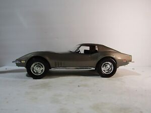 2 Jim Beam 1968  Corvette Decanter's Bronzestone #43 & Black Both Cars 1 Money