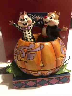 Disney rare halloween on sale chip n dale jim shore