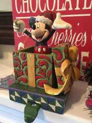 Jim Shore Disney Traditions - Mickey & Friends Holiday Cheer