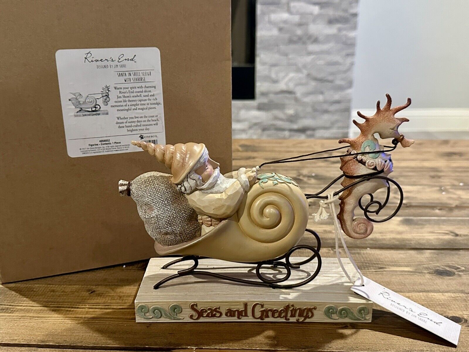 ULTRA RARE Jim Shore River's End 2017 "Seas and Greetings" Santa in Shell Sleigh