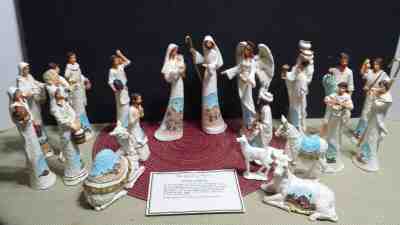 Thomas Kinkade Hawthorne Village Nativity - The 2009 Elegant Blessings 20pcs