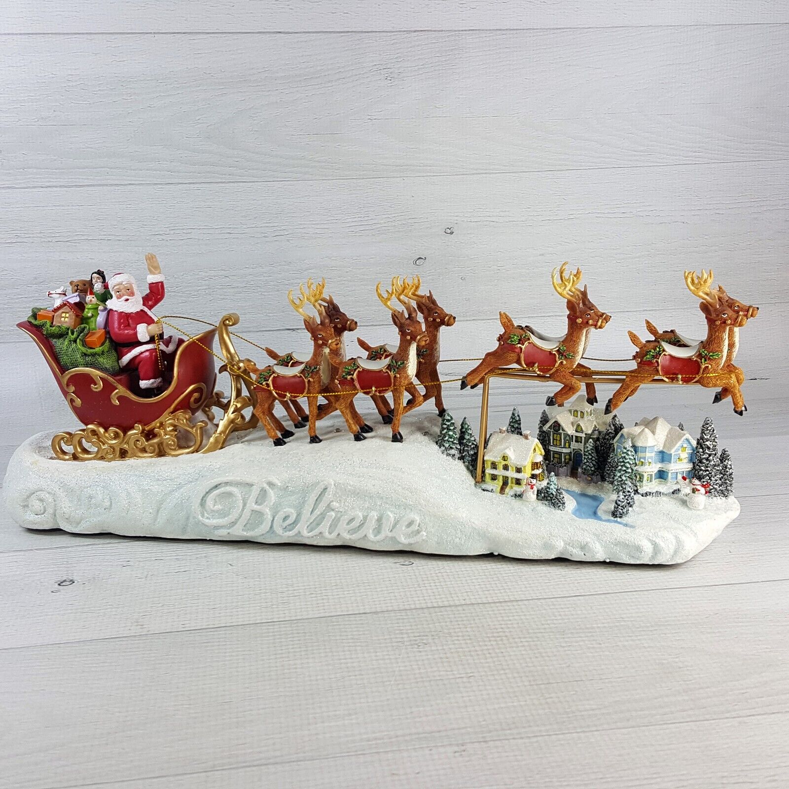 Thomas Kinkade Believe in Holiday Magic Lighted Santa Sleigh 16